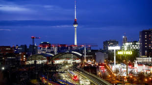 Singolare iniziativa a Berlino, 'raccogliere i rifiuti vale un giro in barca'