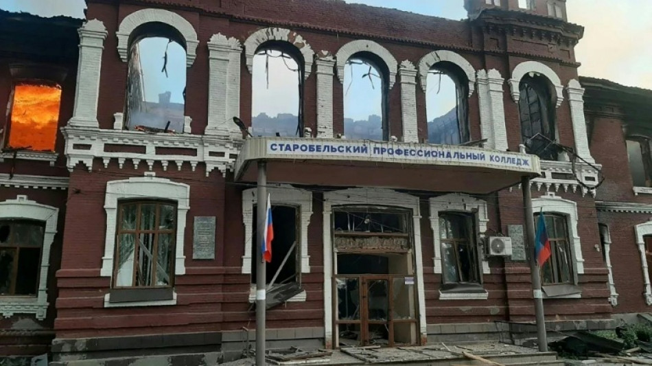 Ukraine : frappe mortelle sur un lyc&eacute;e en zon&eacute;e occup&eacute;e, Kiev d&eacute;ment avoir vis&eacute; des civils