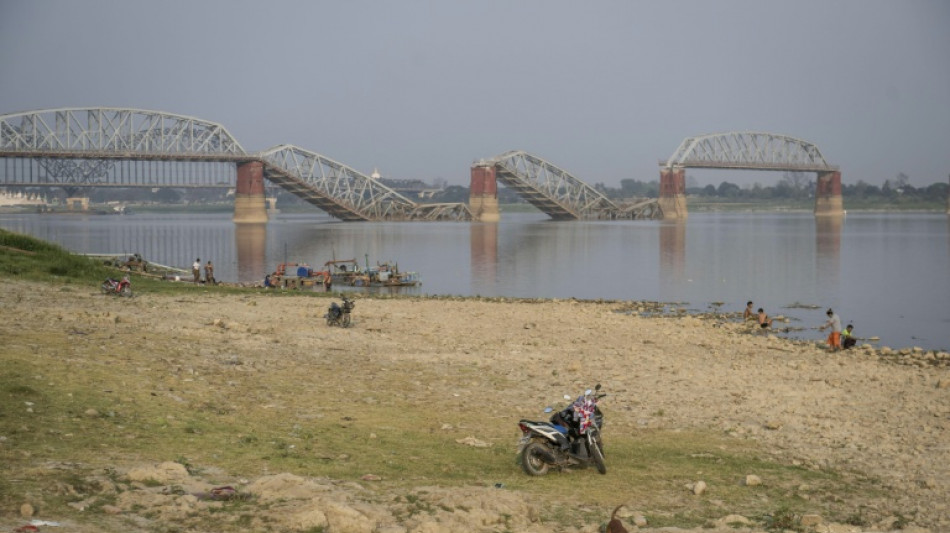 Birmanie: un an apr&egrave;s, les plaies du s&eacute;isme restent ouvertes