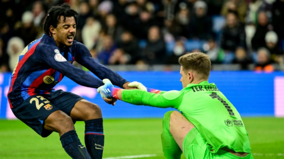 Miserly Barca face Athletic without key defender Araujo