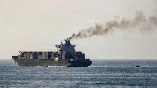 Iran says won't reopen Hormuz if US upholds naval blockade