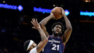 NBA: avec Joel Embiid en triple double, Philadelphie &eacute;crase les Lakers