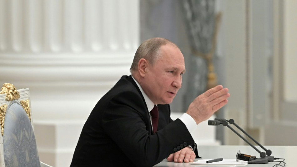 Putin erkennt Unabh&auml;ngigkeit von Separatisten-Regionen in Ostukraine an