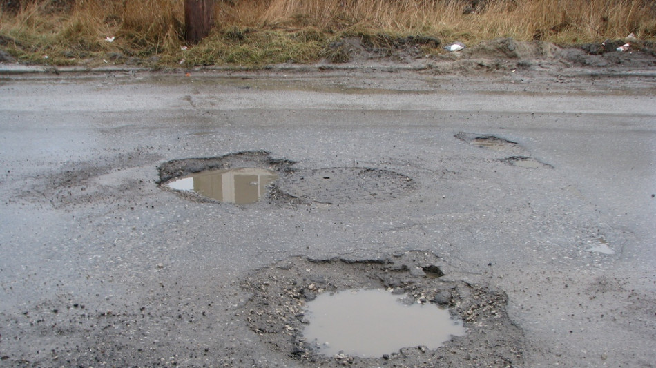 Istanze entro 15 dicembre per il fondo strade piccoli Comuni
