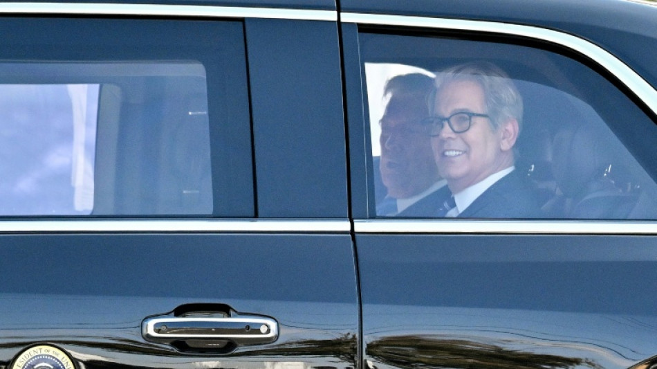 El jefe del Tesoro de EEUU pide una reacción "entusiasta" de los mercados al triunfo electoral de Milei