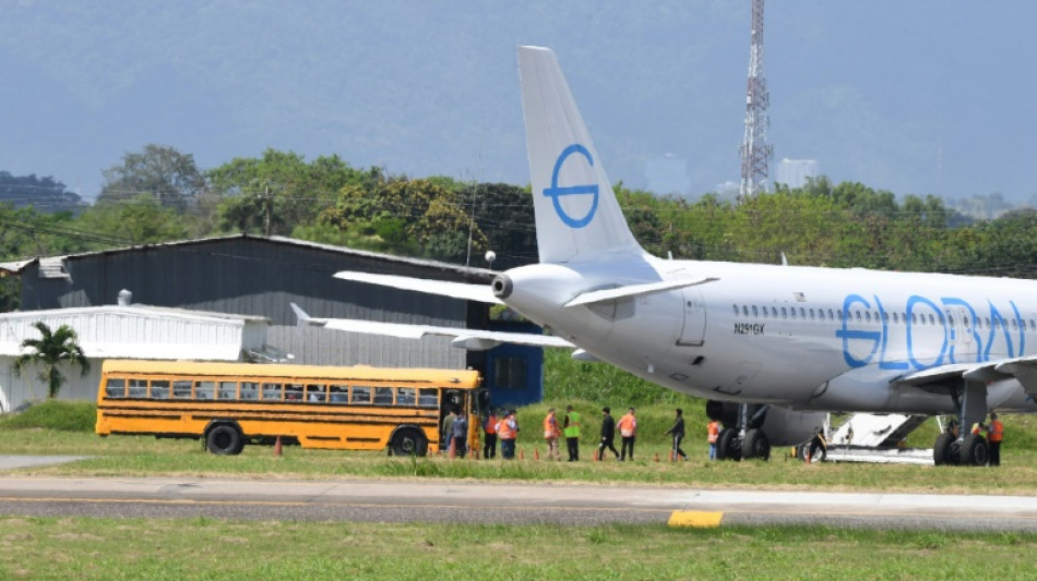 Tras la tensi&oacute;n con EEUU, nuevo avi&oacute;n con 111 deportados llega a Brasil