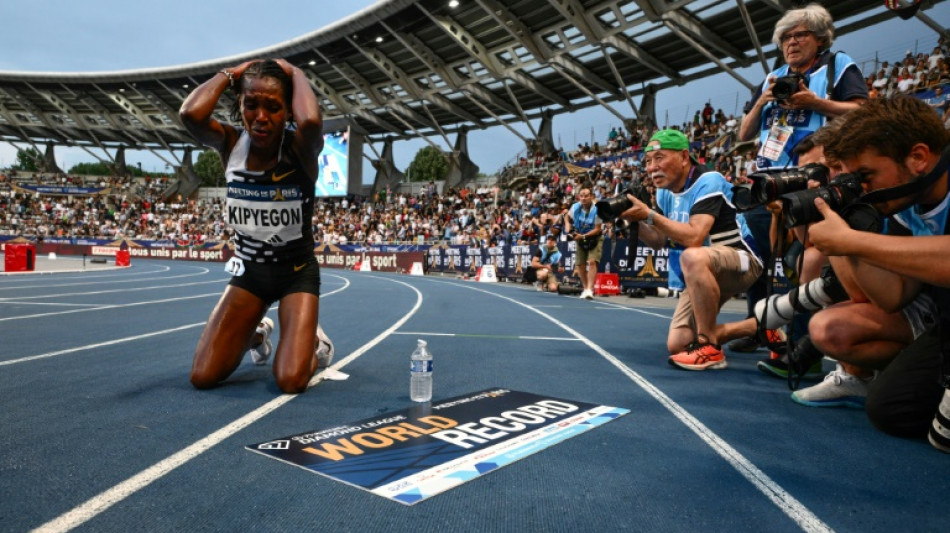 Athl&eacute;tisme: la K&eacute;nyane Kipyegon bat le record du monde du 5.000 m, une semaine apr&egrave;s le 1.500 m