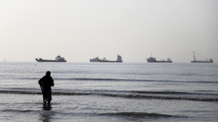 Media Iran, 'lo stretto di Hormuz resta chiuso'