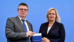Faeser sieht in Rechtsextremismus weiter gr&ouml;&szlig;te Bedrohung der Demokratie