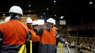 Las "amenazas" comerciales y las "intimidaciones" de EEUU no han terminado, afirma Macron