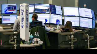 Borsa: l'Europa chiude in ribasso, Parigi (-0,55%), Londra (-0,41%)