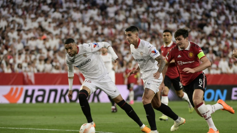 Man Utd collapse at Sevilla in Europa League while Juventus hold off Sporting