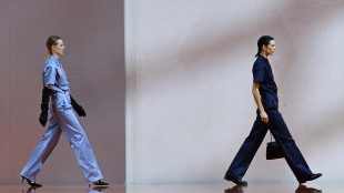 L'uniforme di Prada per sopravvivere al mondo