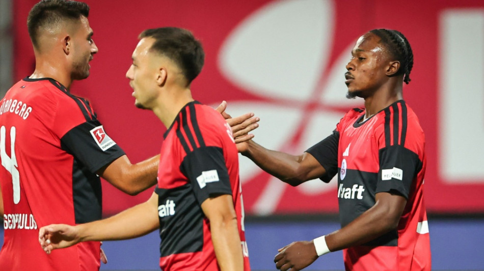 Dritter Sieg: N&uuml;rnberg mit bestem Start seit 1999