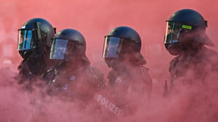 Fortes dist&uacute;rbios em Genebra contra c&uacute;pula do G7 na Fran&ccedil;a