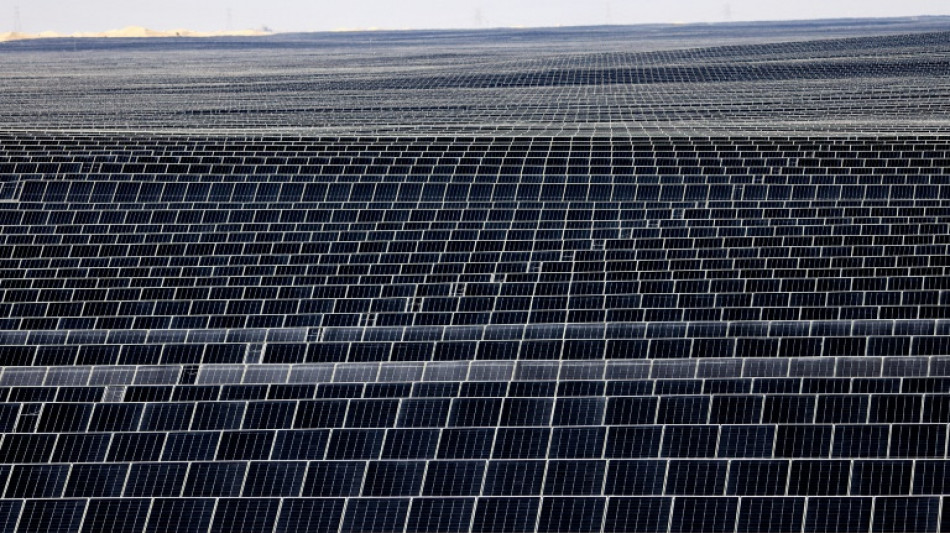 Australia green lights&nbsp;world's 'largest' solar hub