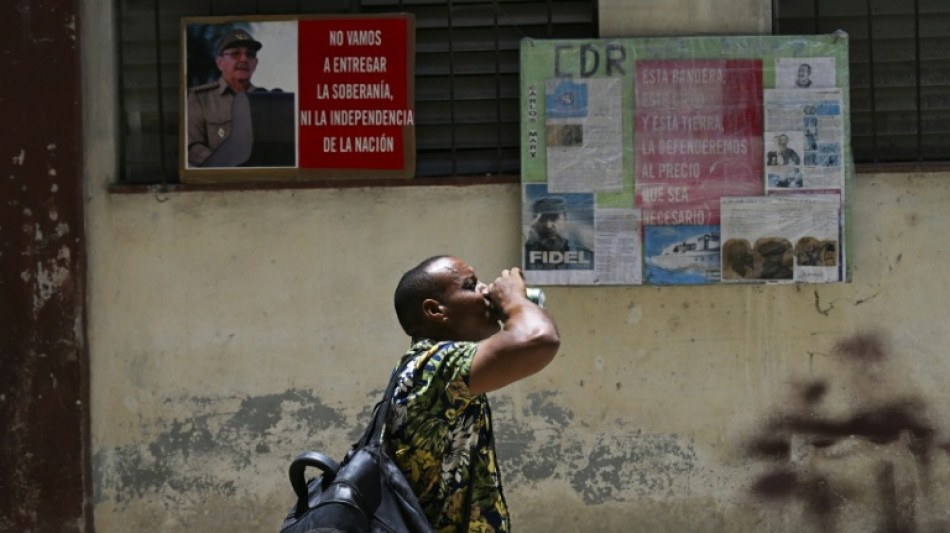 Cuba aprueba un paquete de reformas de libre mercado en un giro econ&oacute;mico sin precedentes