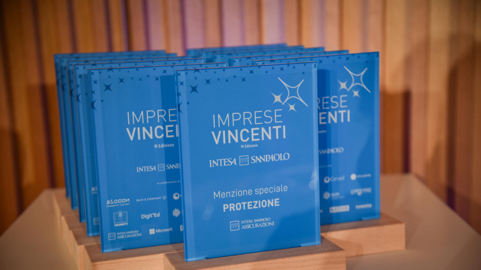 Intesa Sanpaolo premia a Brescia le Imprese Vincenti del territorio