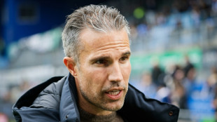 Feyenoord sack van Persie after 'difficult season'