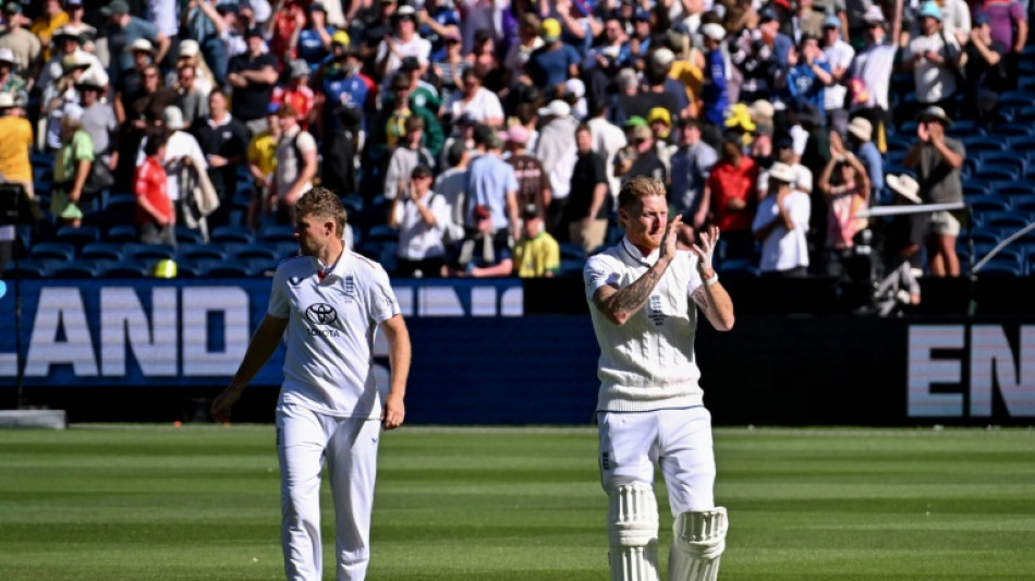 Root says 'silly' to change England management after Ashes loss
