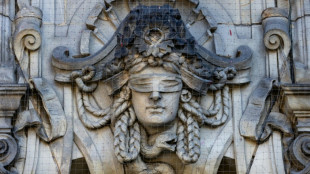 Kurzarbeitergeld in die eigene Tasche gesteckt: Mann in Niedersachsen verurteilt