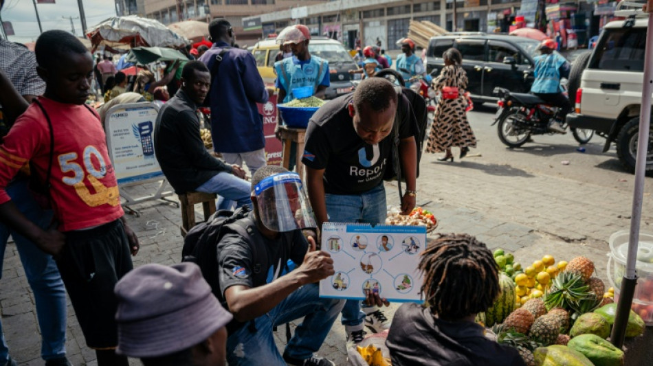 La Uni&oacute;n Africana alerta de m&aacute;s de 1.100 casos sospechosos de &eacute;bola
