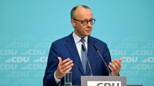 Merz räumt "Fehler" in Koalition ein - Gespräche zu Wehrdienst und Rente geplant