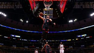 NBA: Curry d&eacute;livre Golden State pour l'ouverture du In-Season Tournament