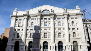 Borsa: l'Europa resta positiva dopo Wall street, Milano +0,8%