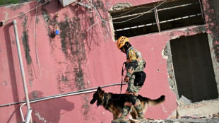 A vida desaparece ap&oacute;s 72 horas sob os escombros de terremotos na Venezuela