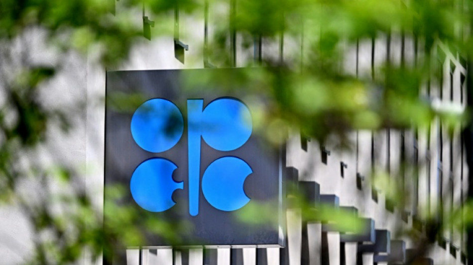La OPEC+ vuelve a aumentar sus cuotas de producci&oacute;n tras la distensi&oacute;n en Oriente Medio