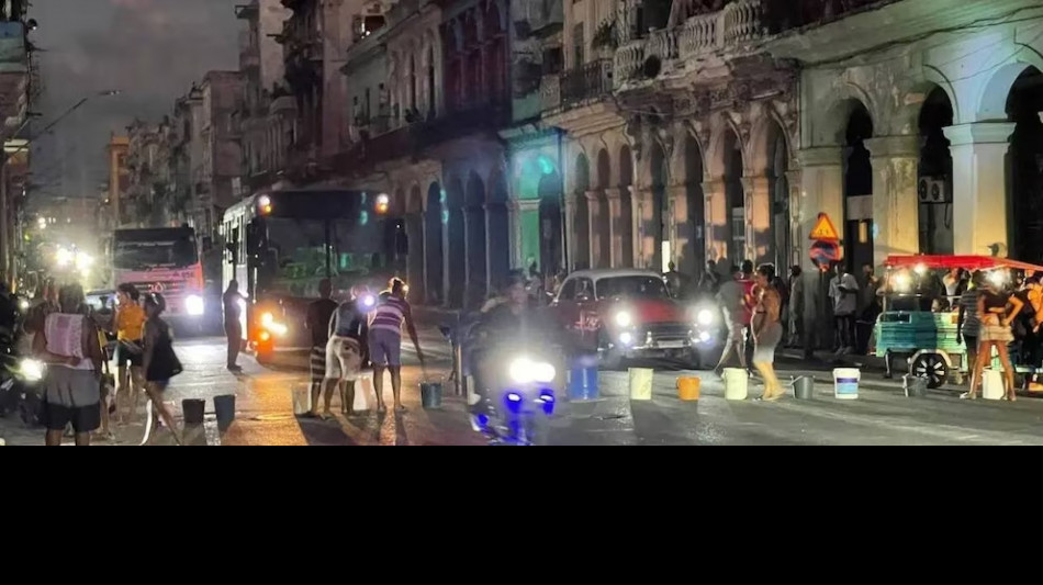 Cuba, proteste all'Avana contro la carenza di acqua potabile