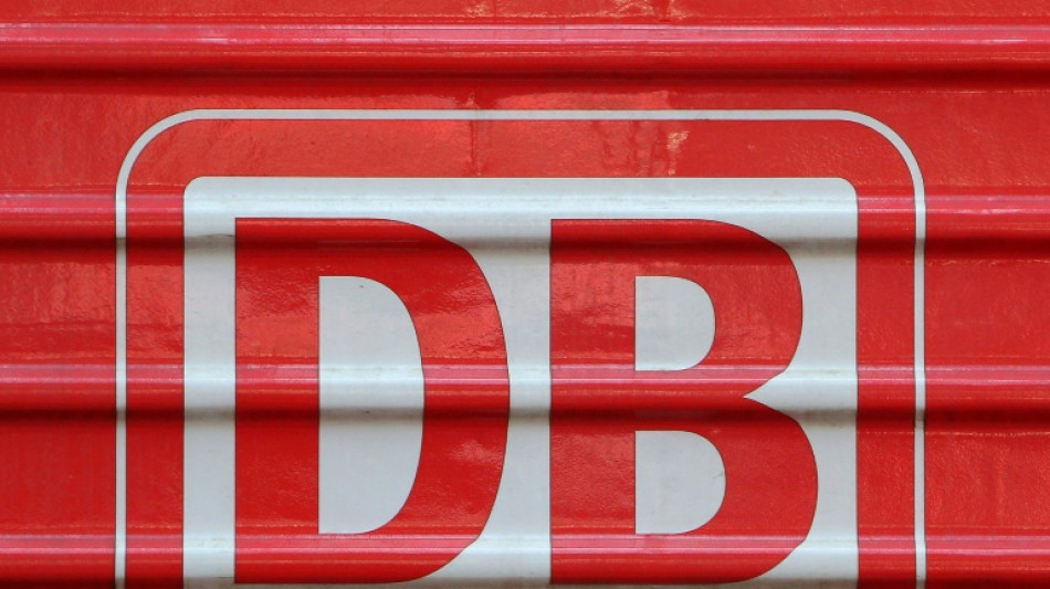 Bericht: Ampel-Politiker wollen Geld aus Schenker-Verkauf auch f&uuml;r Schiene ausgeben