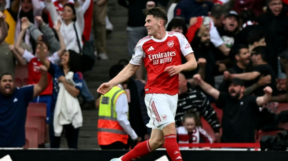 Arsenal go six points clear as Gyokeres double sinks Fulham