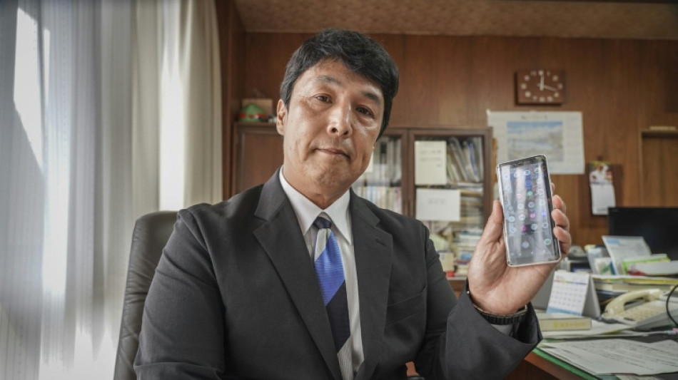 Duas horas de celular por dia? Cidade japonesa convida a racionalizar o uso de telas