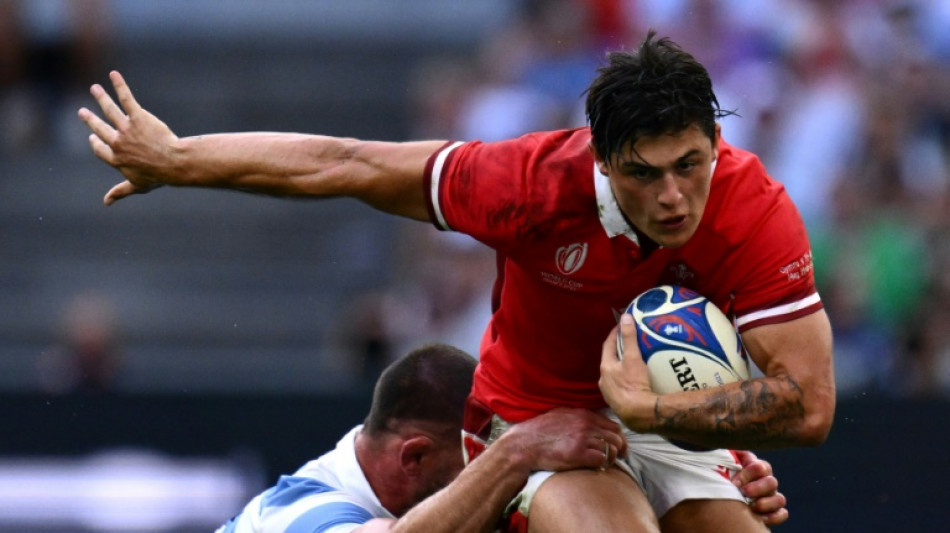 Bristol sign Wales wing Rees-Zammit after NFL dream ends