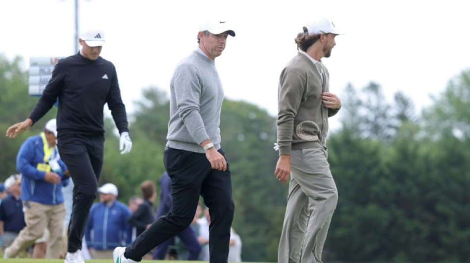 Brutal Shinnecock winds blow away US Open contenders