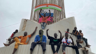 Dirigentes de &Aacute;frica Occidental acuerdan bloqueo econ&oacute;mico contra N&iacute;ger y dan ultim&aacute;tum a golpistas