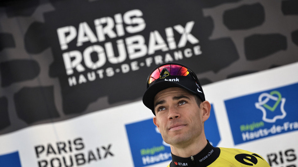 Infortunio al gomito, Van Aert rinuncia al Tour de France