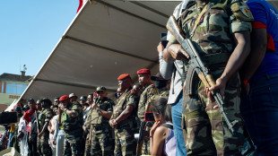 In Madagascar il presidente deposto ha lasciato il Paese