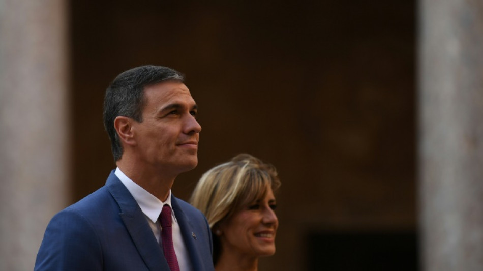 Pedro S&aacute;nchez declara ante un juez espa&ntilde;ol en la causa contra su esposa