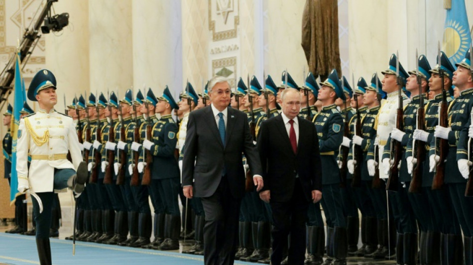Putin visita Cazaquist&atilde;o para refor&ccedil;ar sua influ&ecirc;ncia na &Aacute;sia Central