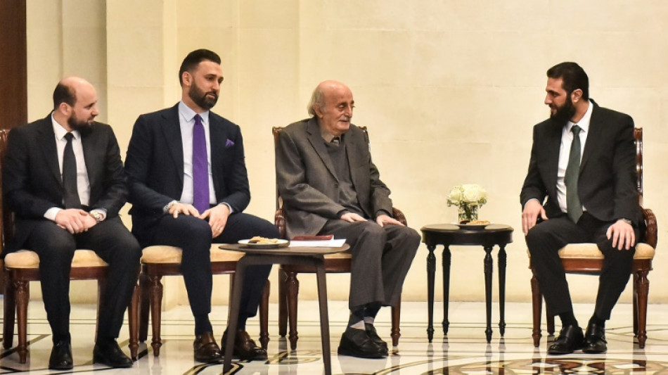 El l&iacute;der de Siria promete que su pa&iacute;s dejar&aacute; de ejercer una "injerencia negativa" en L&iacute;bano