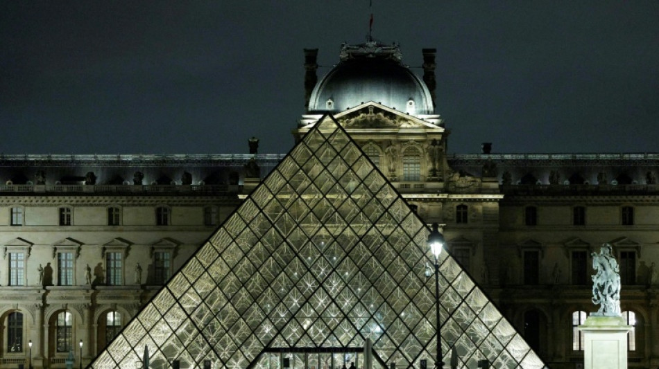 La s&eacute;curit&eacute; du Louvre a &eacute;t&eacute; n&eacute;glig&eacute;e, d&eacute;plore le rapporteur de la commission d'enqu&ecirc;te parlementaire