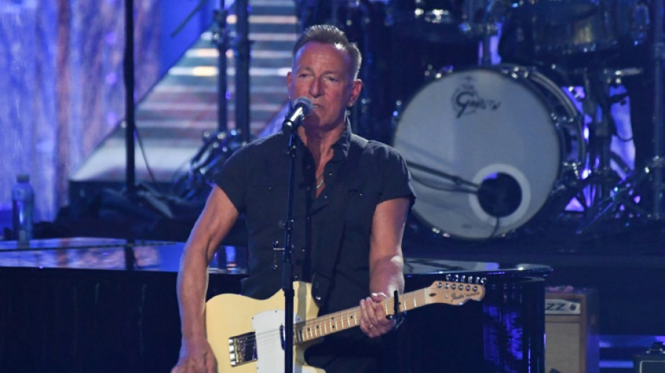 Bruce Springsteen und Julia Louis-Dreyfus erhalten US-K&uuml;nstlermedaille