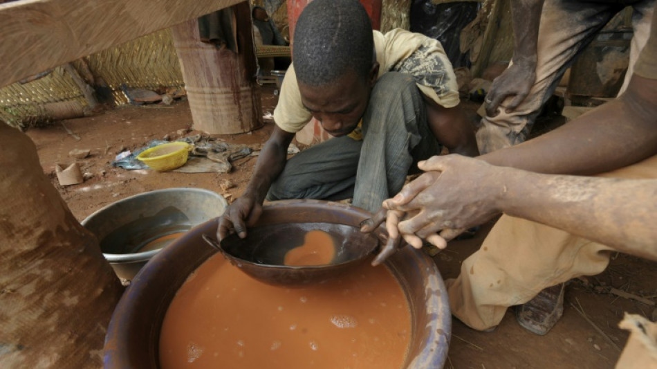 Al menos 63 fallecidos en la explosi&oacute;n de una mina de oro en Burkina Faso