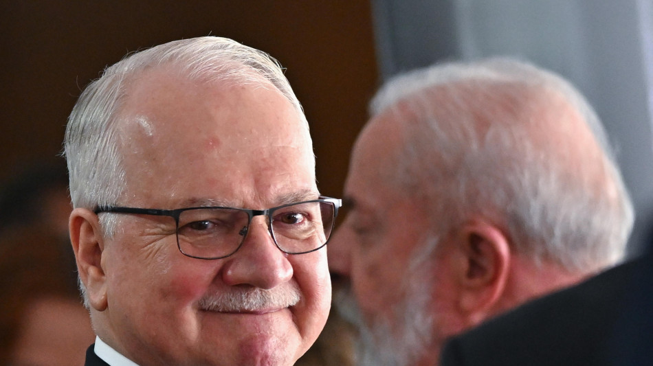 Brasile, presidente della Corte suprema nega a Moraes giudizio congiunto con Mendon&ccedil;a