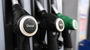 Mimit, prezzo medio self benzina a 1,968 euro al litro, gasolio a 2,037 euro