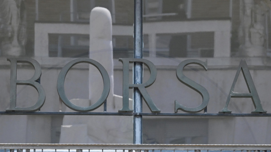 Borsa: Milano positiva (+0,2%), bene Generali e Prysmian, gi&ugrave; Saipem