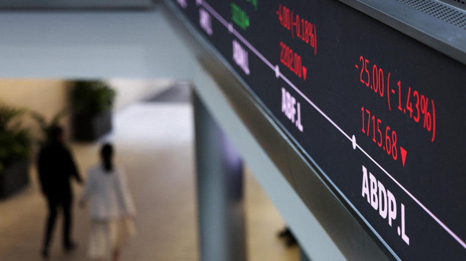 Borsa: Europa gira in rialzo rassicurata dalla trimestrali